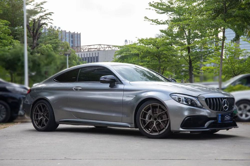 奔馳C63AMG